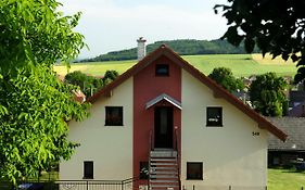 Privat Pod Kostolom - Ubytovanie Valca